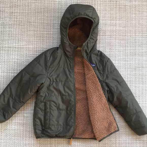 Patagonia Other - Patagonia Reversible Jacket (boys' size XS)